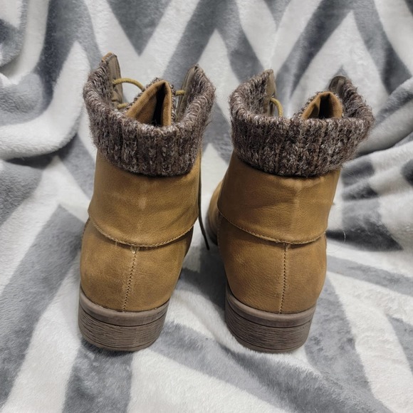 Muk Luks Tan Lace Up Boots - Picture 4 of 6